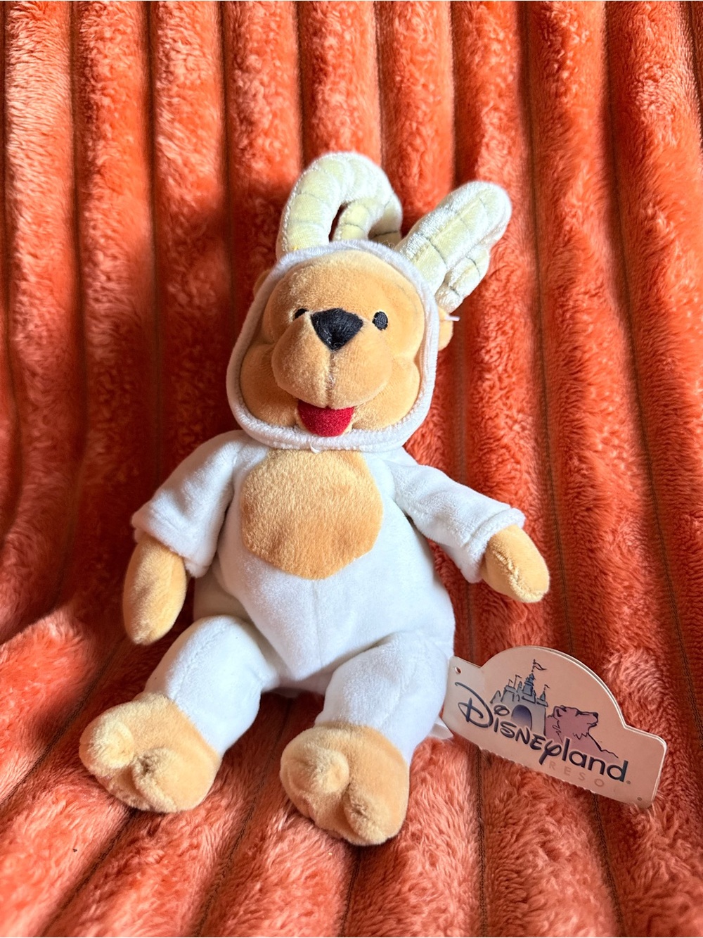 NWT’s Disney Plush Winnie the Pooh in Bunny Costume -Aries Pooh 8” Mini Bean Bag